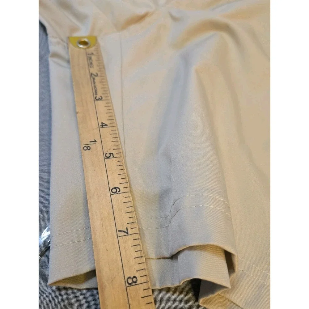 Columbia Mens Hiking Shorts 32x8 Tan Cargo‎ Pockets Outdoor Travel Camping Gorp